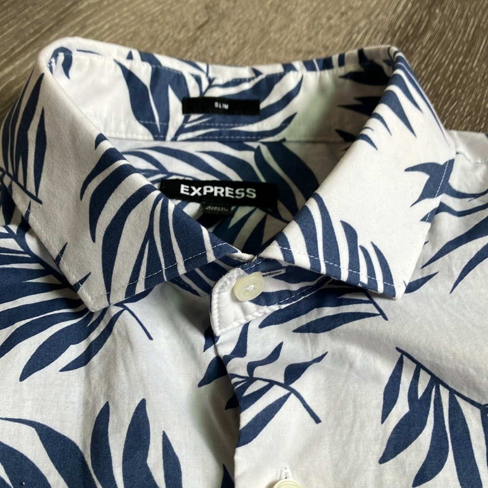 EXPRESS - Picture 10 of 11